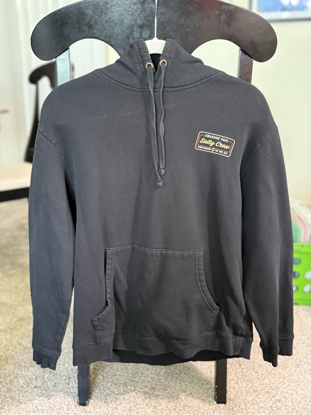 Men’s Medium Salty Crew “Chasing Tail” Black Hoodie